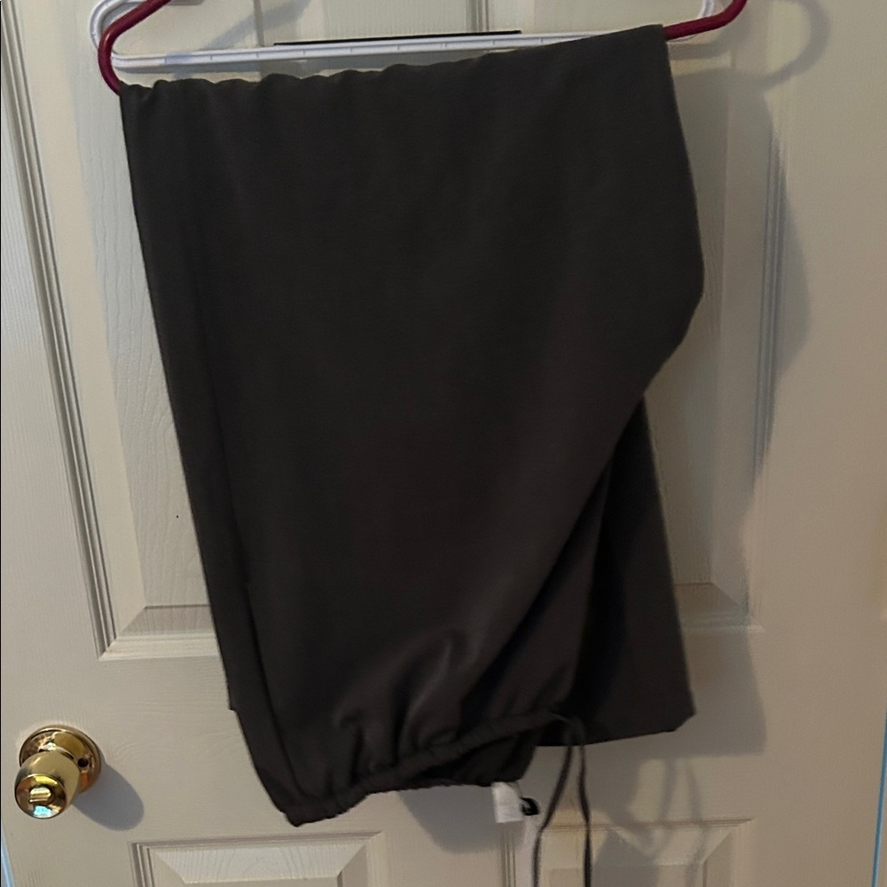 Grey  Drawstring Pants - Picture 4 of 6